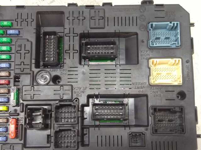 PEUGEOT 281164872  en stock Terrassa