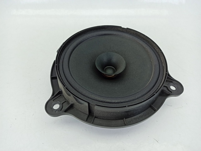 Altavoz de puerta delantera 281563SG0A Nissan