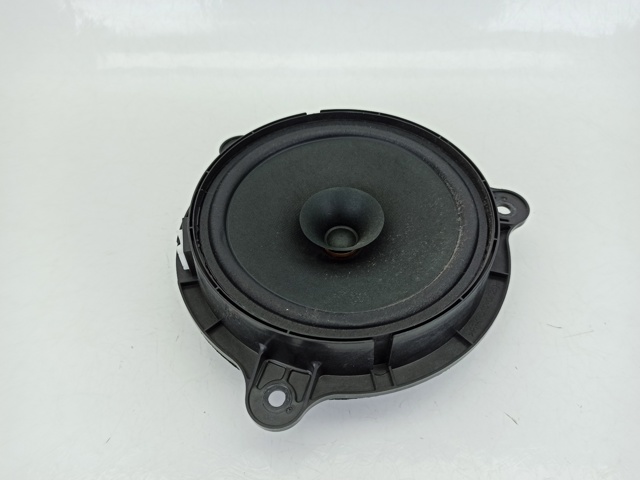 Altavoz de puerta delantera 281563SG0A Nissan