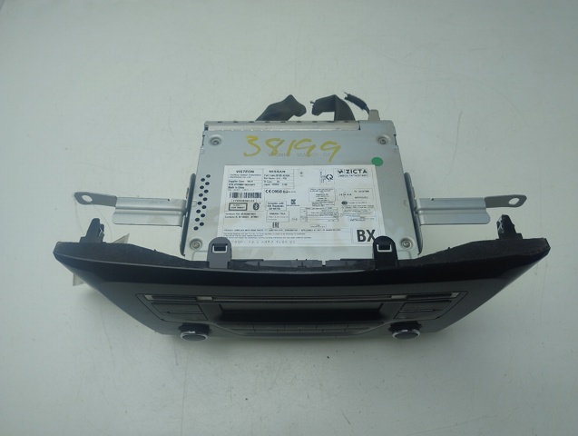 281854CA0A Radio AM/FM  disponible Málaga
