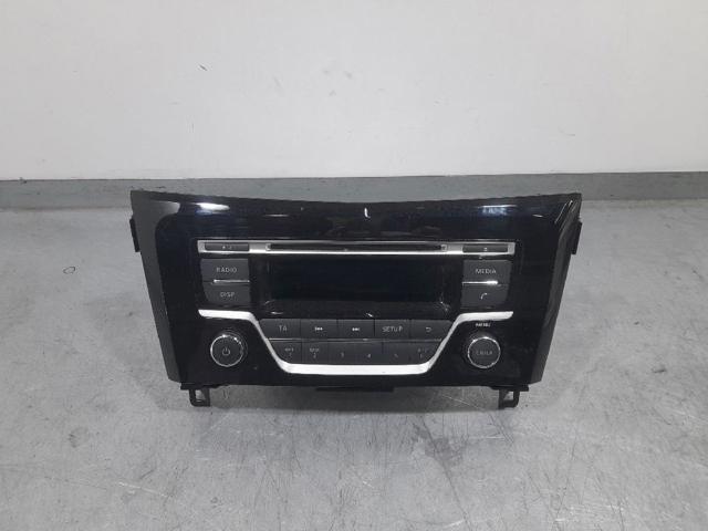 281854CA0A NISSAN Radio AM/FM  comprar en Oviedo