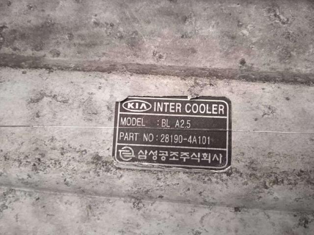 281904A101 HYUNDAI Intercooler  disponible Alicante