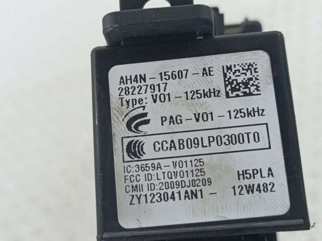 28227917 Módulo de control del inmovilizador comprar Sevilla