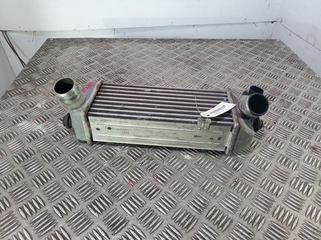 Enfriador de aire de admisión para Hyundai I20 (PB)