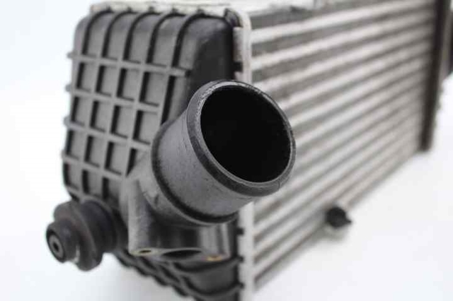 282712A740 HYUNDAI Intercooler  comprar en Oviedo