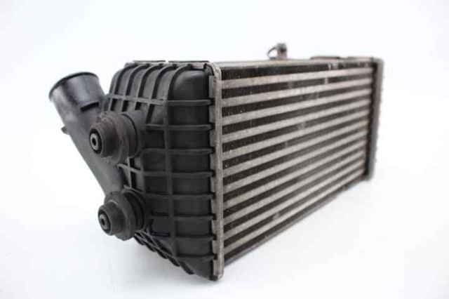 282712A740 HYUNDAI Intercooler comprar Madrid