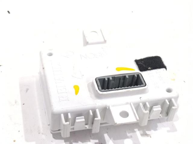 RENAULT 283464084R Unidad de control de navegación comprar Pamplona