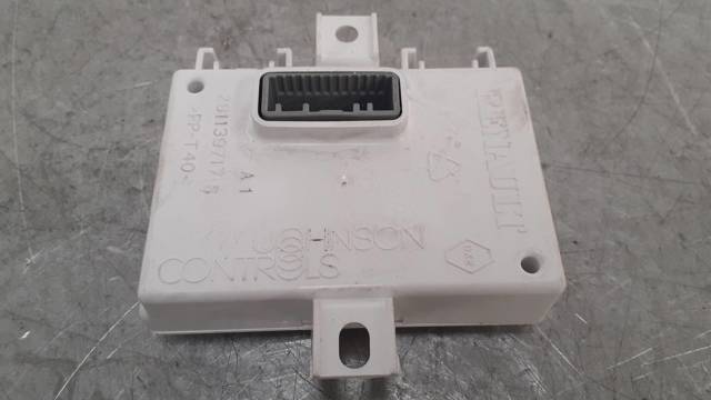 RENAULT 283467680R Unidad de control multimedia  comprar en Albacete