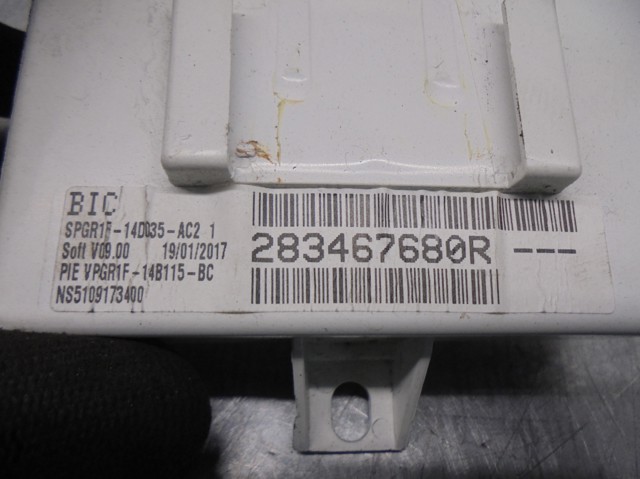 RENAULT 283467680R Unidad de control multimedia  comprar en Ponferrada