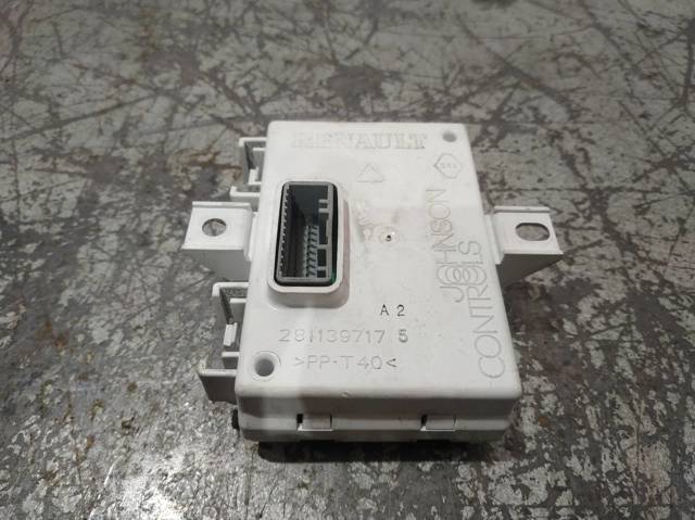 283468105R Renault (RVI)