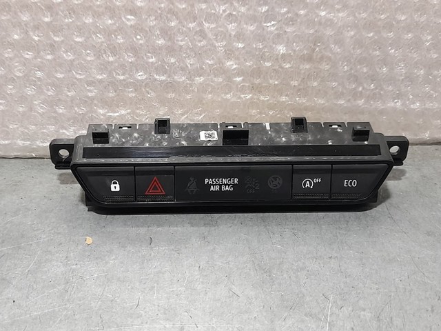Precio del repuesto Interruptor warning Sandero III hatchback