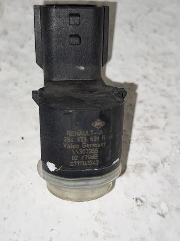 284428691R RENAULT Sensor de aparcamiento trasero lateral  en stock Córdoba