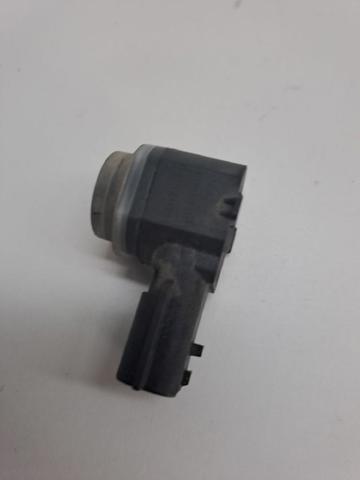 284429097R Sensor de estacionamiento delantero/trasero central  en stock Sabadell
