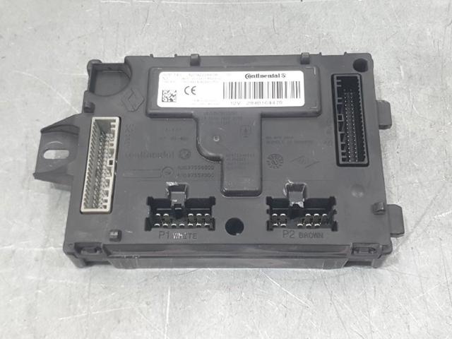 RENAULT 284B10447R Caja de fusibles  en stock Terrassa
