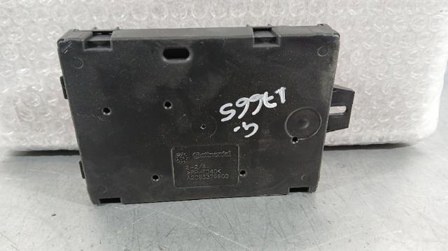 284B10447R RENAULT Caja de fusibles comprar Alcalá