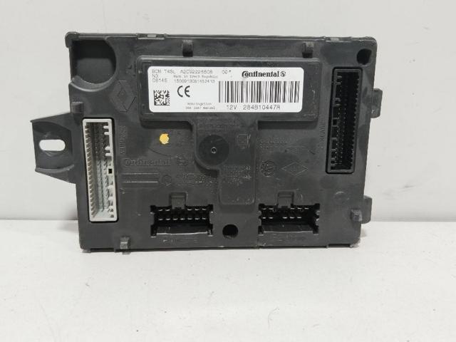 284B10447R RENAULT Caja de fusibles  en stock Gandía