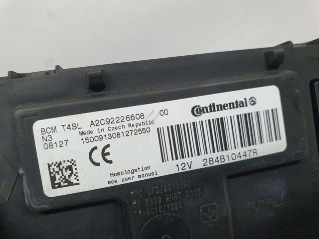 284B10447R RENAULT Caja de fusibles  comprar en Lleida