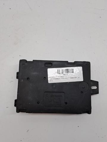 RENAULT 284B10447R Caja de fusibles comprar Barcelona