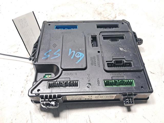 Unidad de confort para Renault Megane III (KZ0, KZ1)