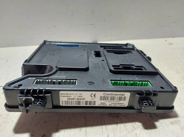 284B13640R RENAULT Módulo de confort  en stock Huelva