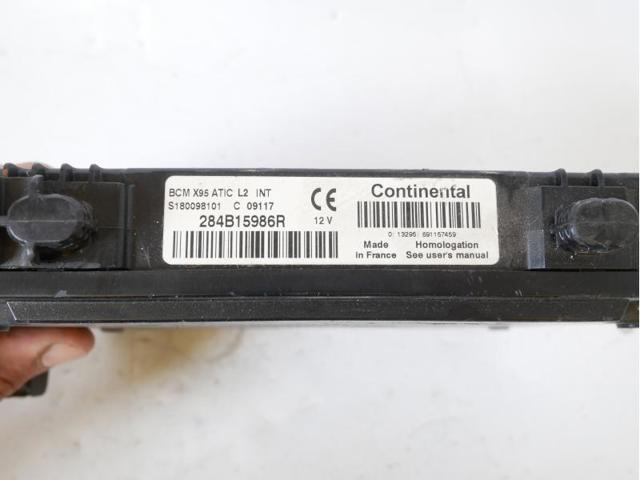 284B15986R RENAULT Módulo de confort  disponible Vigo