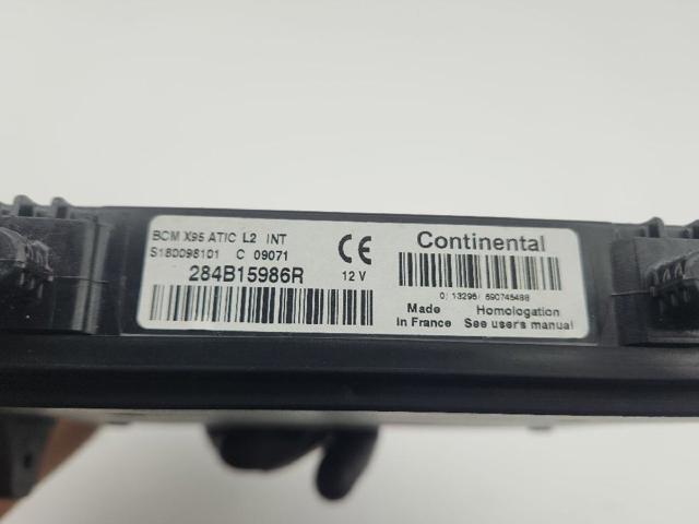 RENAULT 284B15986R Módulo de confort  en stock Salamanca