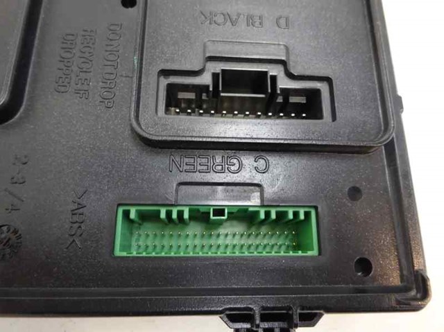 284B15986R Módulo de confort comprar Sevilla