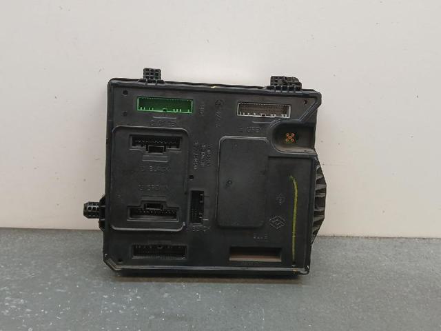 RENAULT 284B15986R Módulo de confort comprar Barcelona