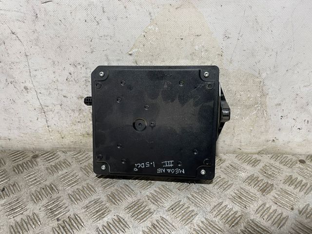 284B17882R Caja de fusibles  en stock Sabadell