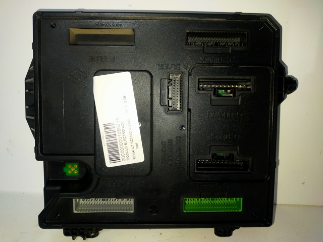 284B17882R Caja de fusibles comprar Sevilla