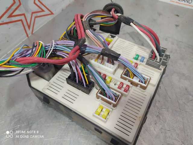 284B60168R Caja de fusibles  comprar en Zaragoza