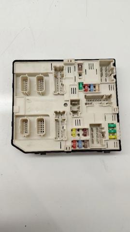 284B62069R RENAULT Caja de fusibles  en stock Huelva