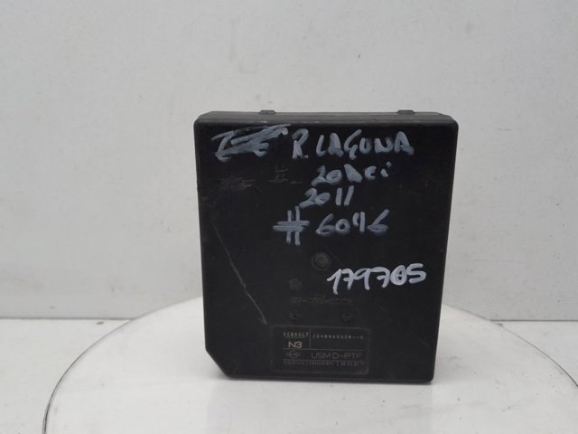 284B66052R RENAULT Caja de fusibles  disponible Vigo