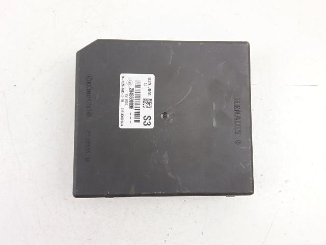 Caja de fusibles Renault Scenic 3 JZ0, JZ1