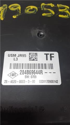 Caja de fusibles Renault Scenic 3 JZ0, JZ1