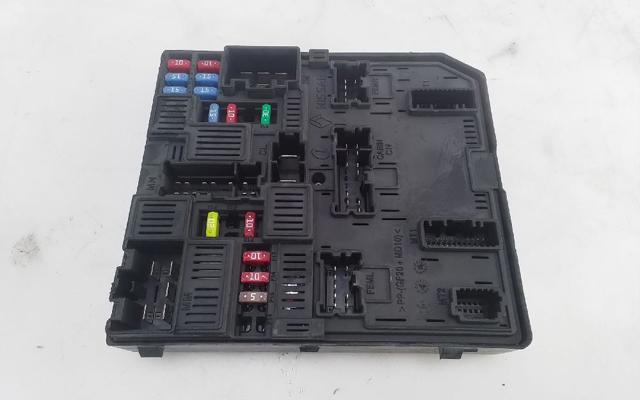 Caja de fusibles Nissan Qashqai 2 J11