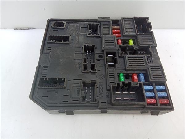 Caja de fusibles Nissan Qashqai 2 J11