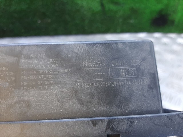 284B7JD000 Caja de fusibles  en stock Granada