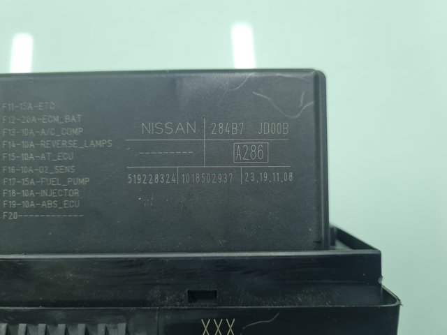 284B7JD00B NISSAN Caja de fusibles  en stock Córdoba