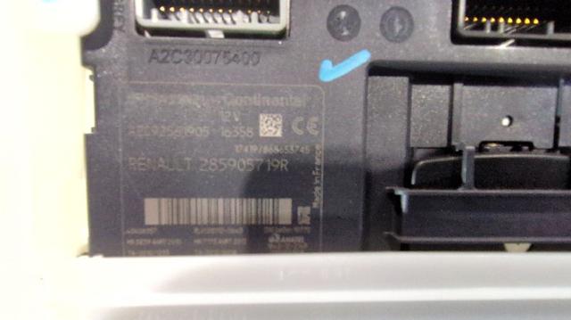 285905719R RENAULT  comprar en Oviedo