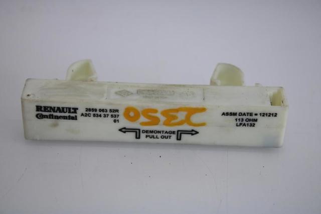 285906352R RENAULT Antena Kessy  en stock Huelva