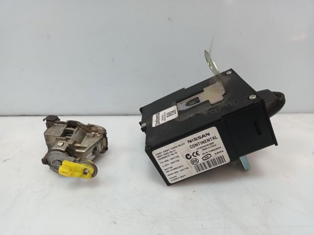 285F51AA0A NISSAN  disponible Vigo