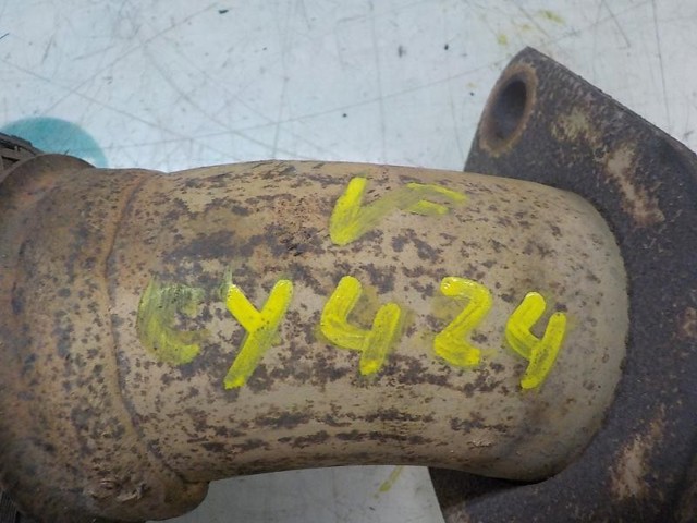Tubo de admisión del silenciador de escape delantero 286102Y700 HYUNDAI