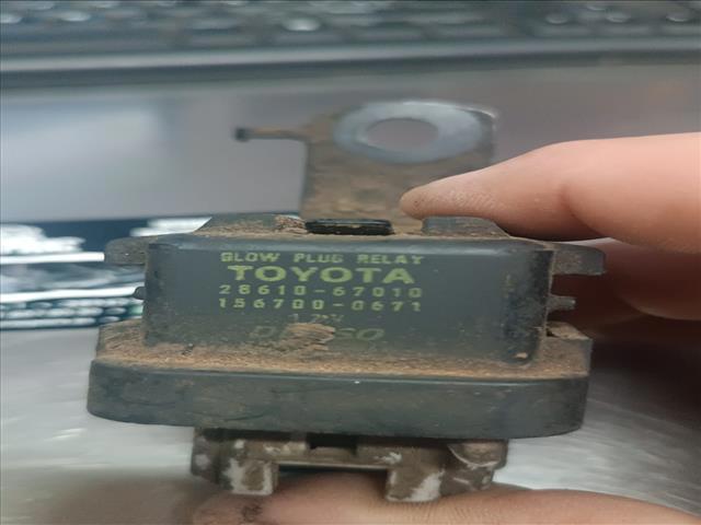 TOYOTA 2861067010 Relé de los calentadores comprar Barcelona