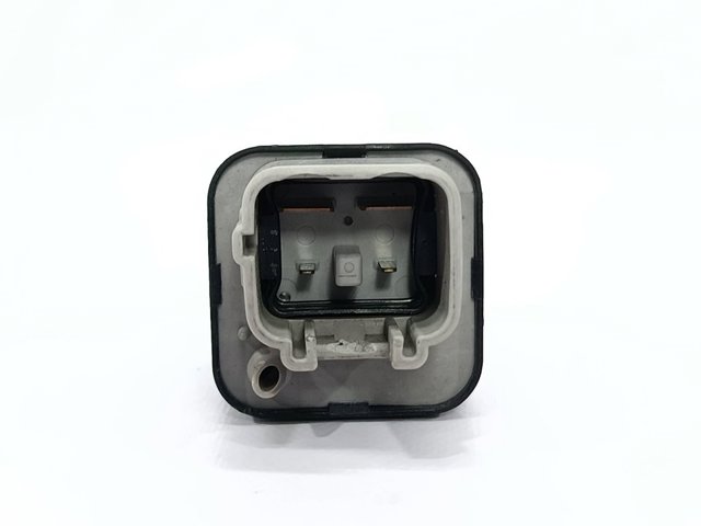 Relé de los calentadores para Toyota Corolla E12U