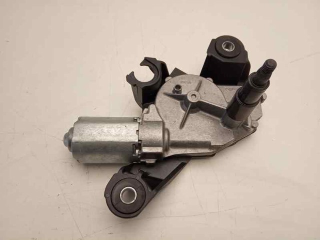 NISSAN 28710JD000 Motor del limpiaparabrisas trasero  disponible España