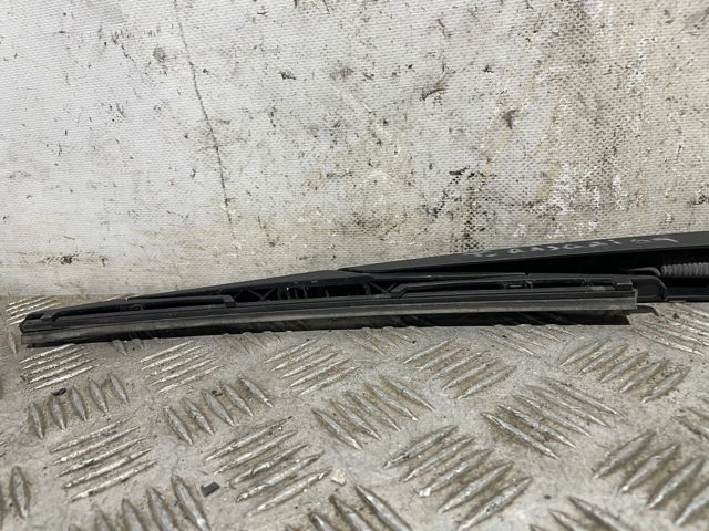 NISSAN 28781JD00A Brazo del limpiaparabrisas, trasero  en stock Salamanca