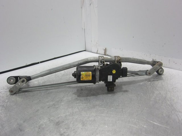 RENAULT 288004410R Trapezio del limpiaparabrisas  disponible Valladolid