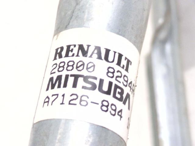 288008294R Trapezio del limpiaparabrisas  disponible Málaga