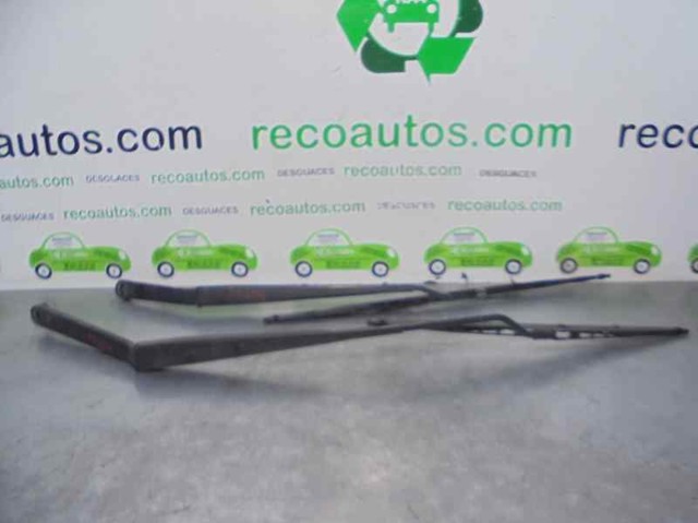 Brazo del limpiaparabrisas, delantero 288818H900 Nissan